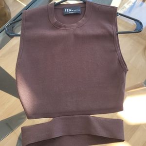 Atitzia babaton retrospect sleeveless in coffee bean